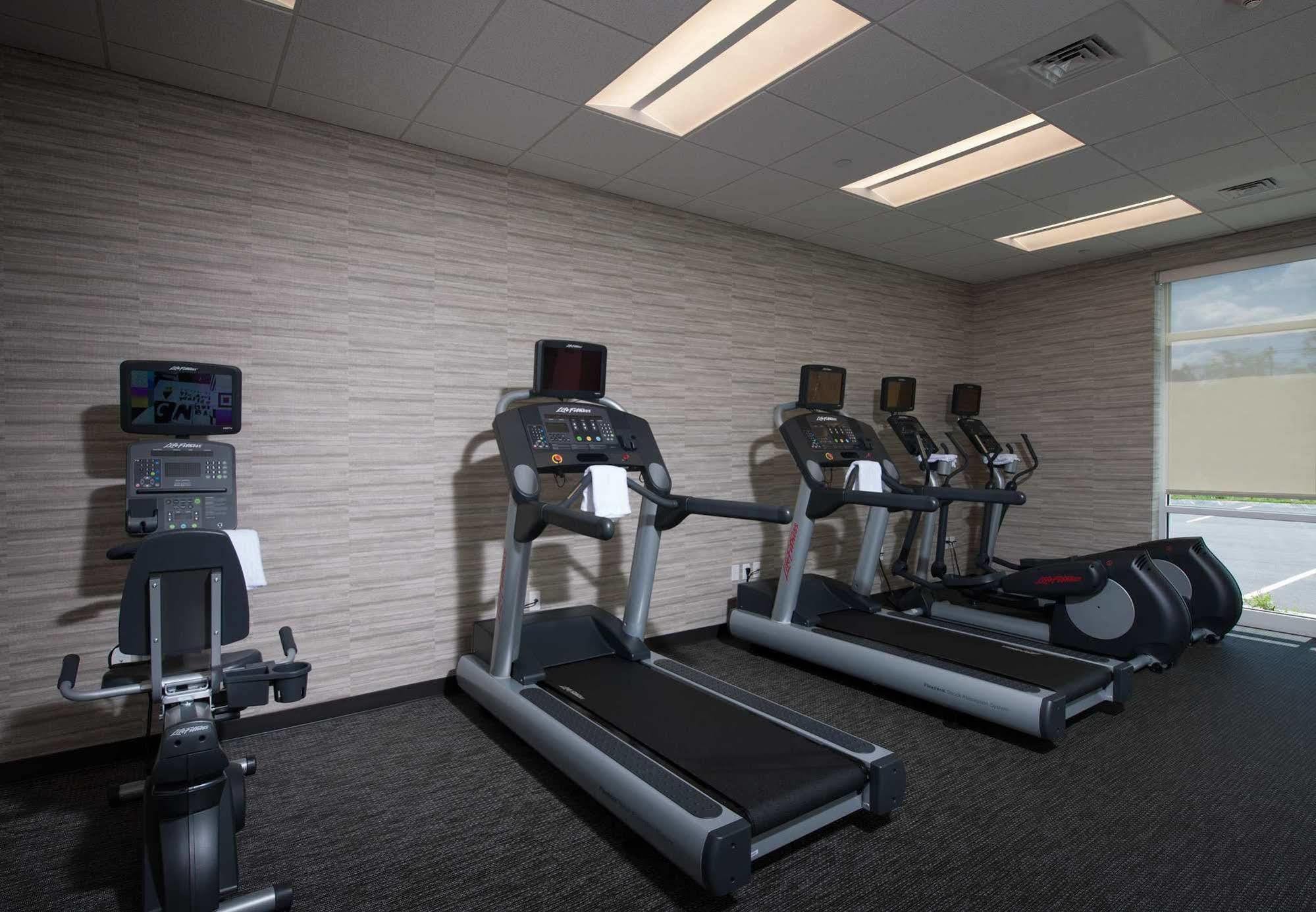 Courtyard By Marriott Boston Littleton Hotell Eksteriør bilde